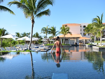 Weddings at UNICO 20°87° Hotel Riviera Maya, Kantenah Beach